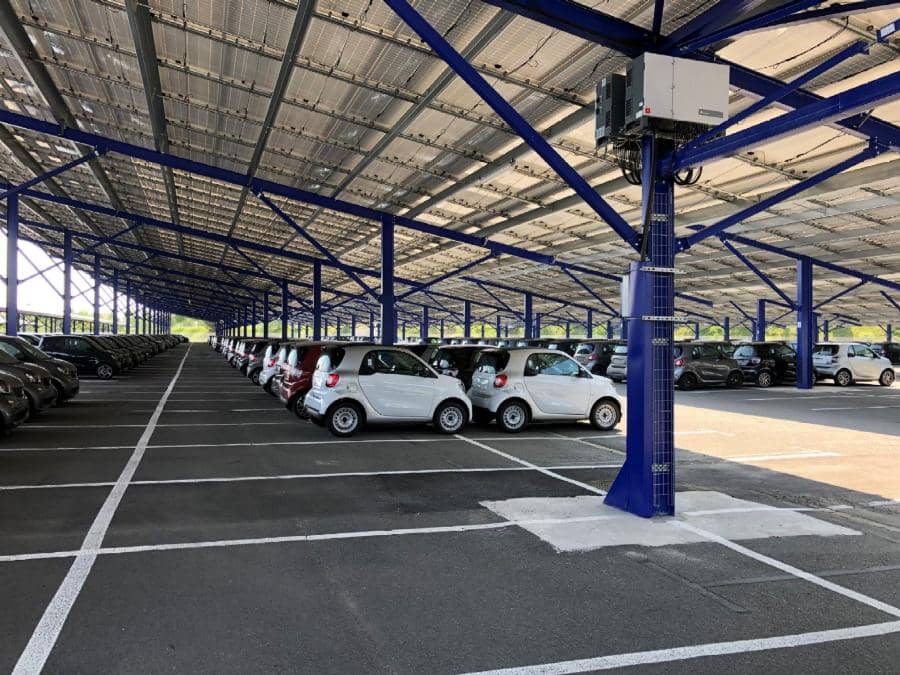 A parking section underneath solar panels at a MOSOLF carpark