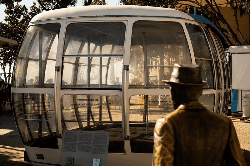 Bondinho Pão de Açúcar has its old cable cars on display