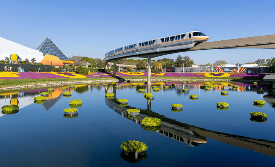 Monorail over the lake in Epcot 