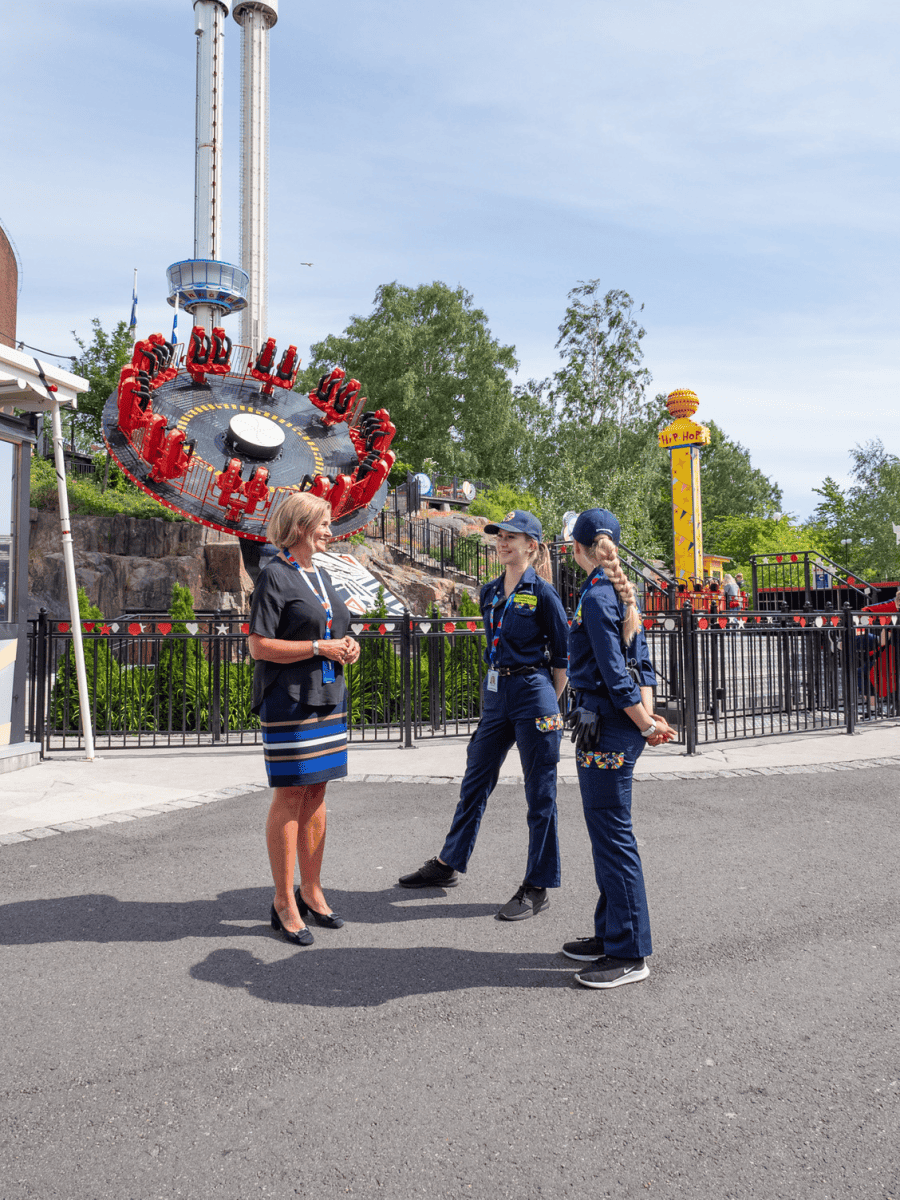 Pia Adlivankin at Linnanmäki