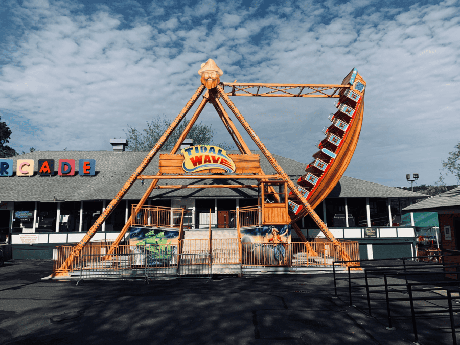 Tidal Wave Quassy - Credit: Quassy Amusement & Waterpark